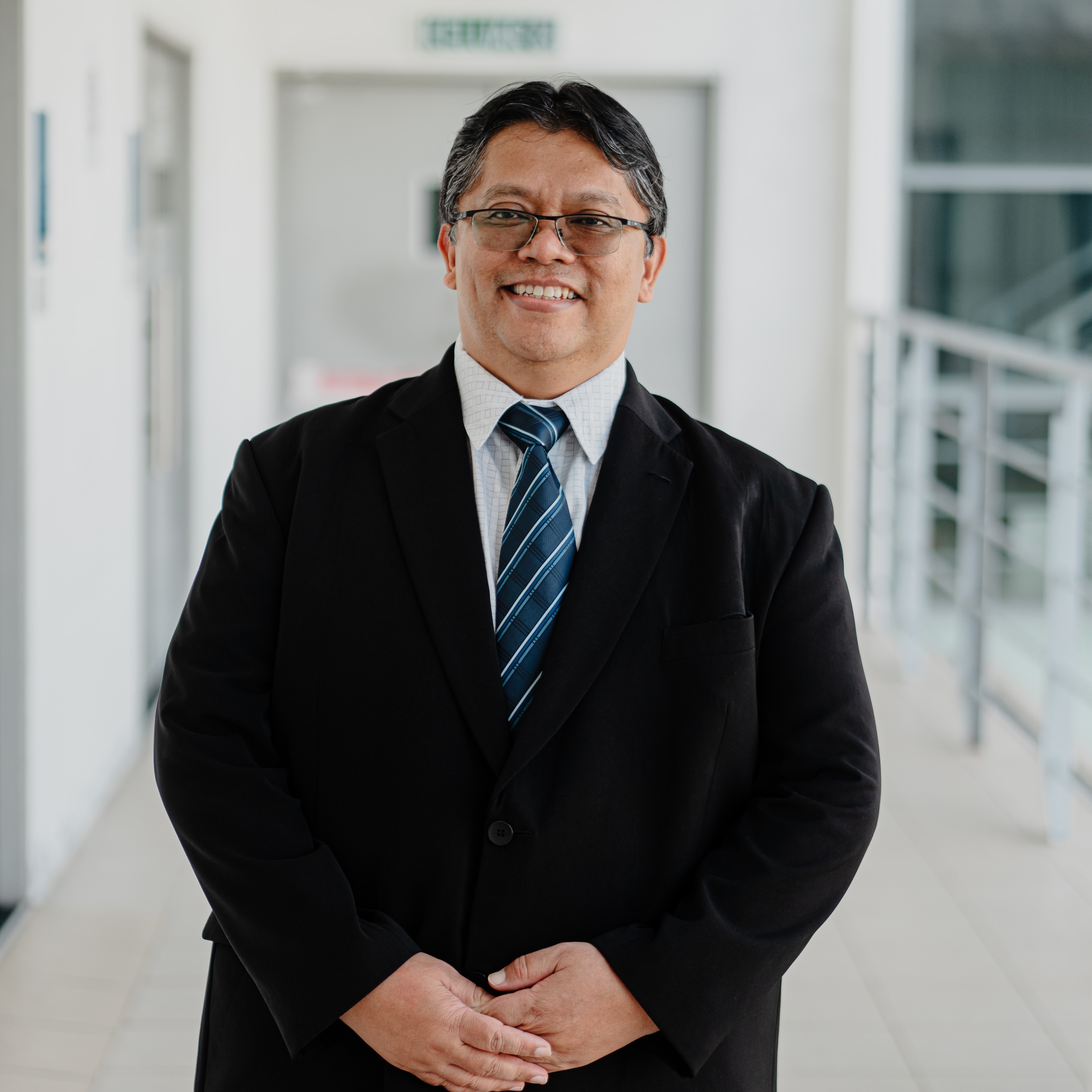 Associate Professor Dr Ahmad Nizar Ya'akub